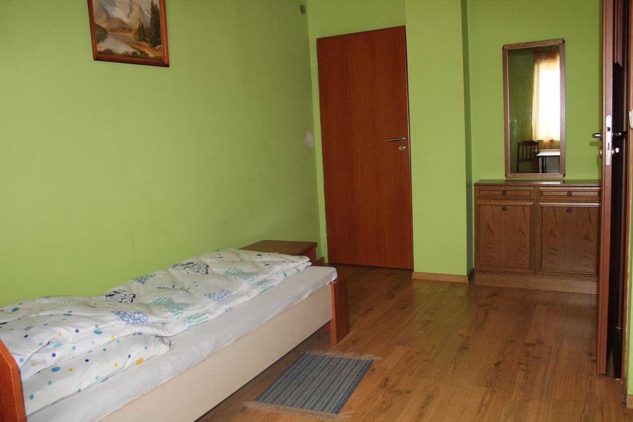 Zagroda Agroturystyczna Wiecha Mieroszow Exteriér fotografie